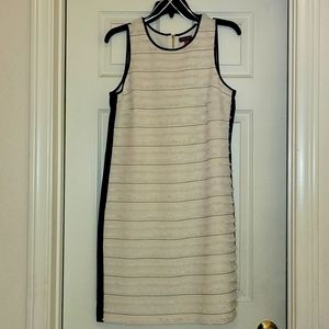 Vince Camuto white and white dress